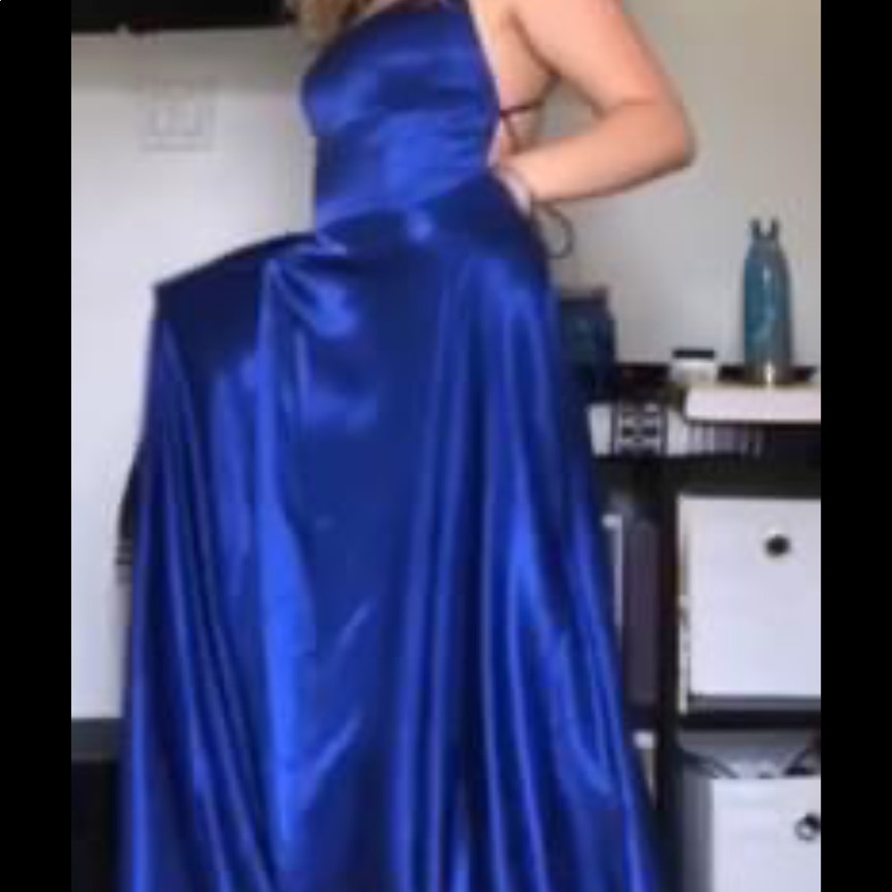 Blue prom dress